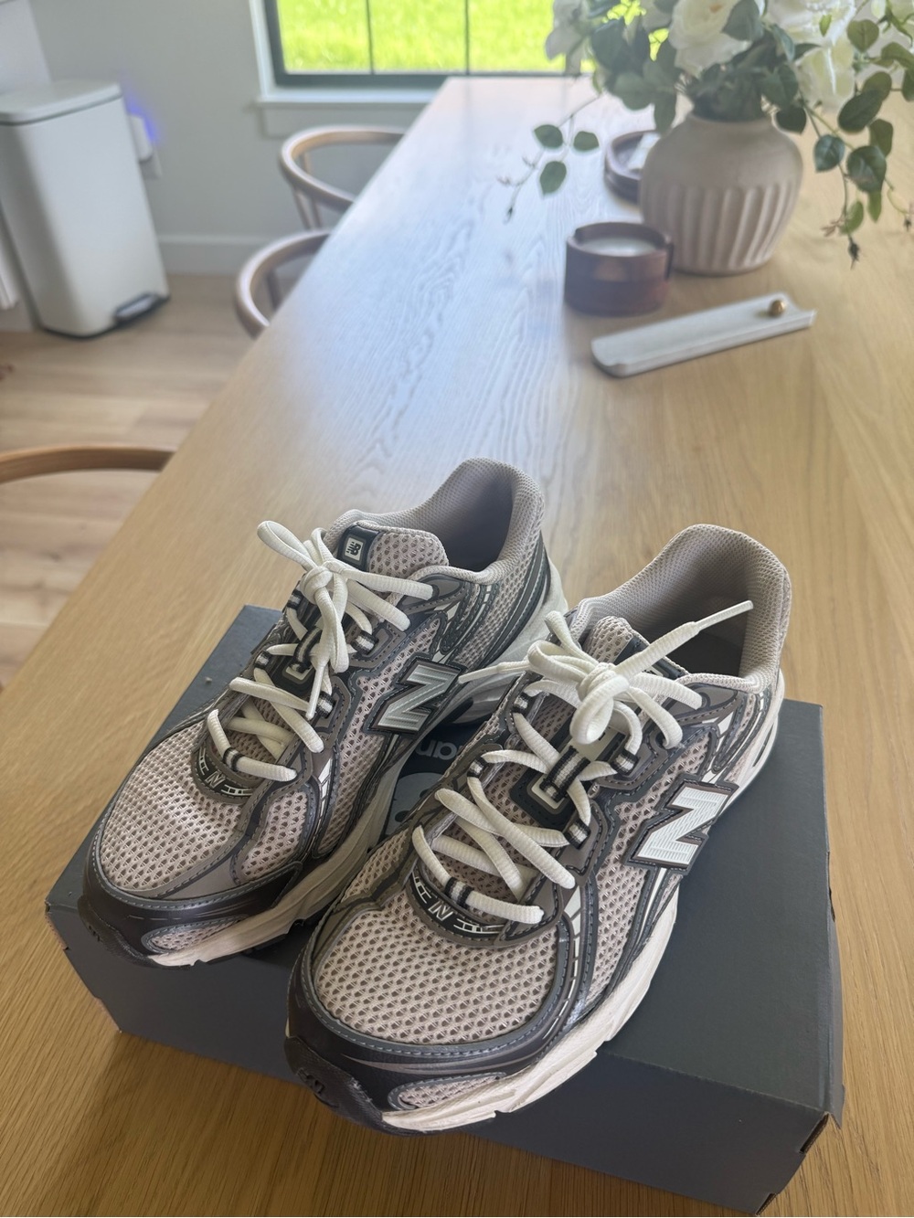 New Balance 740 Sneakers